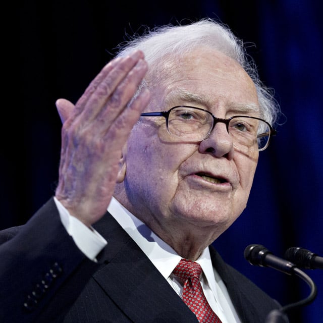 Buffett Hands Successor a Giant Cash Pile and Many Questions