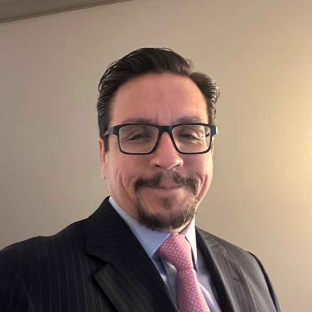 Schwab Rehires RIA Exec From LPL